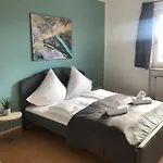24-7 - Grosse Apartment