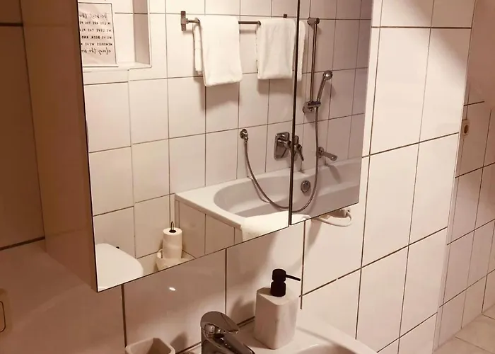 24-7 - Grosse Lejlighed