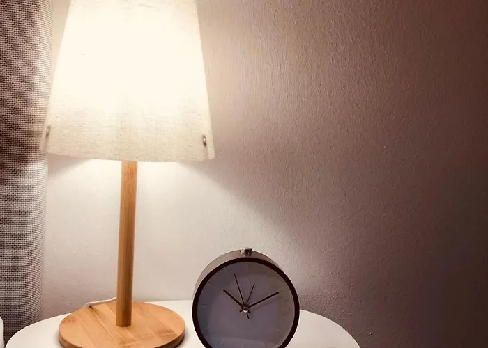 24-7 - Grosse Lejlighed